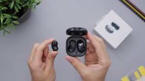 Read more about the article Samsung Galaxy Buds Live review