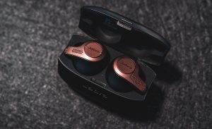 Read more about the article Best noise cancelling earbuds 2022: your definitive guide to the best choice